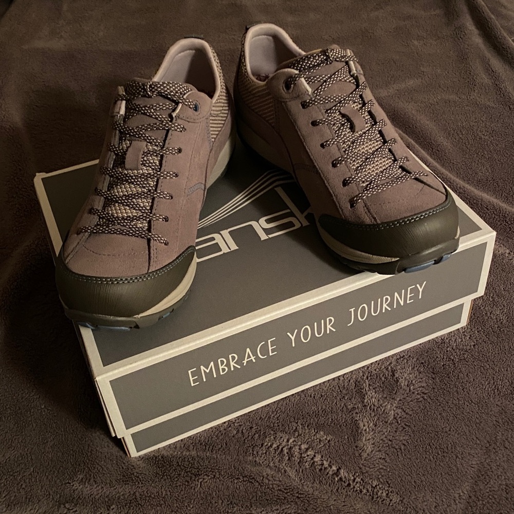 Dansko Paisley Grey Sneakers NWT